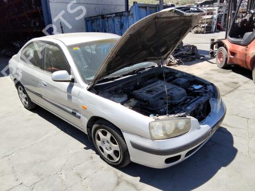 Left front window switch HYUNDAI ELANTRA III Saloon (XD) 2.0 CRDi | BP35975965I27 - Image 5