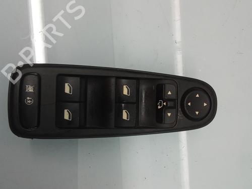 Used Left front window switch CITROËN C4 Grand Picasso I (UA_) 2.0 HDi 138 (136 hp) 8856494