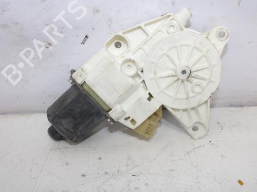 Used Left rear window motor MERCEDES-BENZ C-CLASS (W204) [2007-2015]  13927302