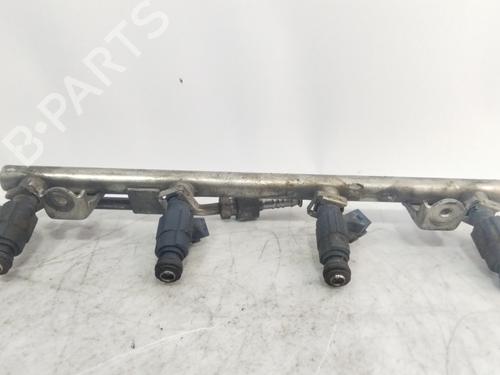 Used Injection rail AUDI A4 B5 (8D2) 1.8 T (150 hp) 26885942