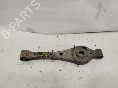 Used Right rear suspension arm HYUNDAI H-1 Van (A1) [1997-2008]  27570901