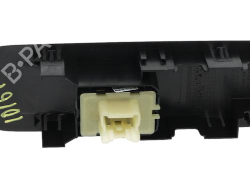 Right front window switch RENAULT CAPTUR I (J5_, H5_)  | BP29962424I26