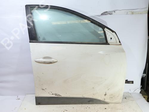 Used Right front door Right front door 37630377 37630377