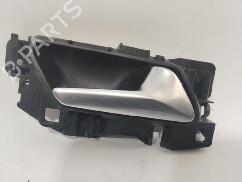 Used Front right interior door handle PEUGEOT 308 SW II (LC_, LJ_, LR_, LX_, L4_) [2014-2021]  21604702