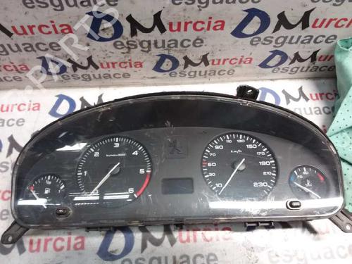 Used Instrument cluster PEUGEOT 406 Break (8E/F) [1996-2004]  9231448