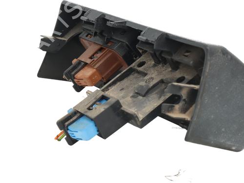 Switch PEUGEOT 3008 I MPV (0U_) 1.6 HDi 115 / BlueHDi 115 | BP31633208I30