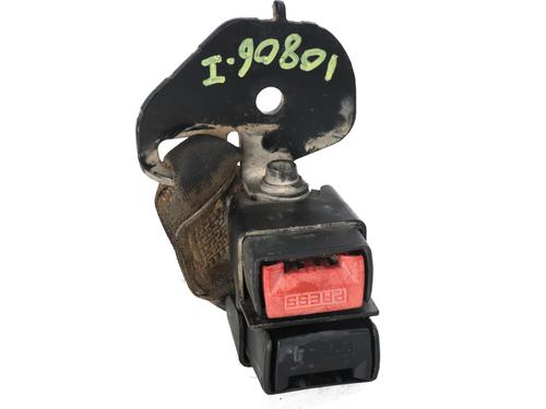 Used Seat buckle RENAULT CLIO II (BB_, CB_) [1998-2016]  31998078