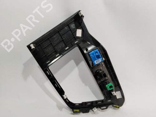 Switch PEUGEOT 3008 II SUV (MC_, MR_, MJ_, M4_)  | BP29721564I30 
