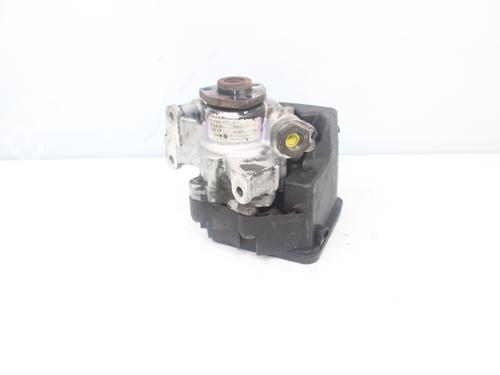 Used Steering pump MERCEDES-BENZ SPRINTER 3-t Van (B903) [1995-2012]  17443234