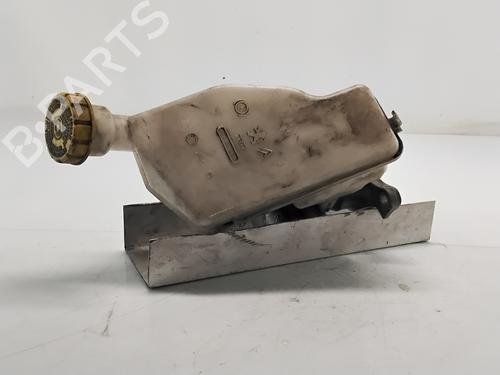 Hovedbremsecylinder PEUGEOT 2008 I (CU_) 1.2 THP 130 / PureTech 130 (130 hp) 28974117