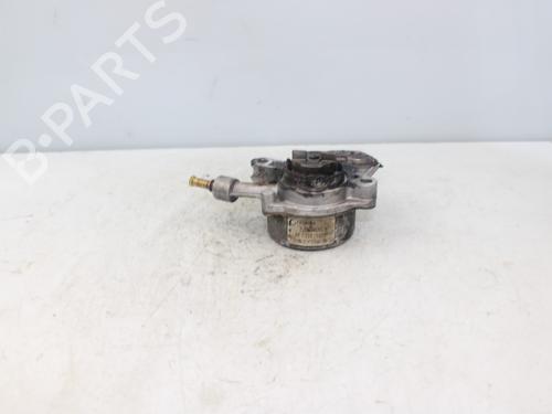 Pompe à vide PEUGEOT 607 (9D, 9U) 2.2 16V (158 hp) 17633874