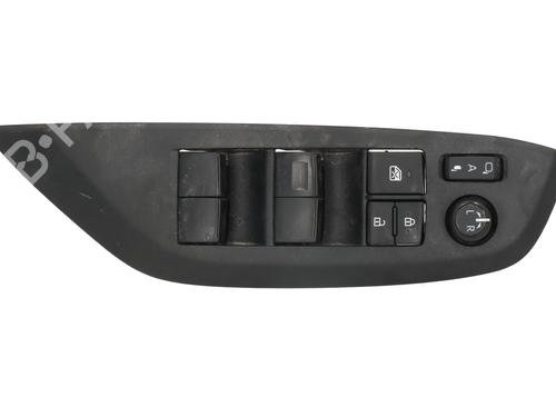 Fensterheberschalter links vorne für TOYOTA YARIS CROSS (MXP_) [2020-2025]  30714177
