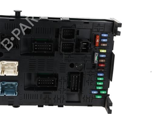 Boîte à Fusibles PEUGEOT 5008 (0U_, 0E_) [2009-2017]  29573077