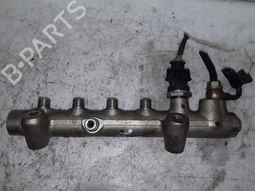 Used Injection rail OPEL ASTRA H (A04) [2004-2014]  8577013
