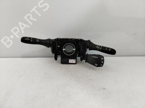 Used Switch RENAULT MEGANE IV Hatchback (B9A/M/N_) 1.3 TCe 115 (B9N9) (116 hp) 19422811