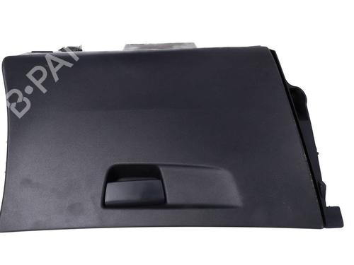 Used Glove box Glove box 38645684 38645684