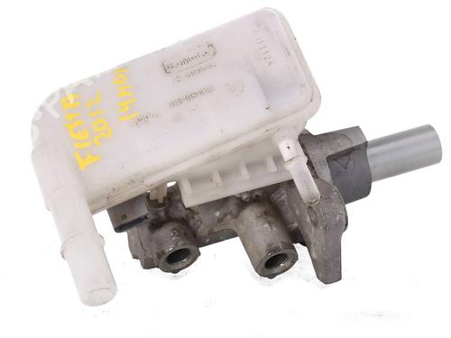 Used Brake master cylinder Brake master cylinder FORD FIESTA VI (CB1, CCN) 1.4 TDCi (68 hp) 38781832 38781832