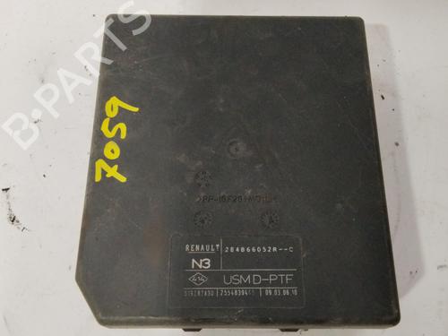 Fuse box RENAULT LAGUNA III (BT0/1) 2.0 dCi (BT01, BT08, BT09, BT0E, BT0K, BT12, BT1C, BT1D,... | BP28728015E1 