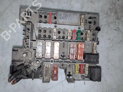 Used Fuse box CITROËN XSARA (N1) [1997-2005]  8570024