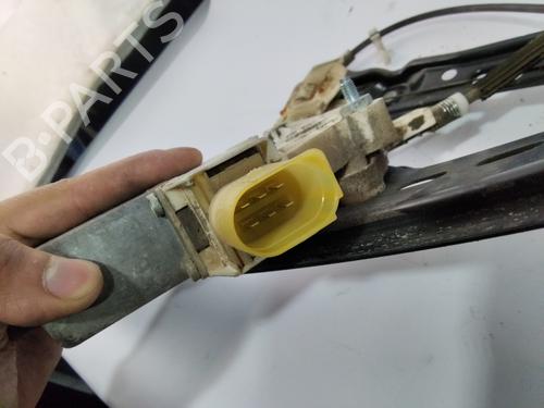 Front left window mechanism BMW 3 (E90) 318 d | BP29433614C22 