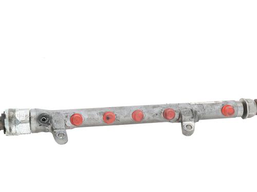 Rail D'Injecteurs SEAT LEON (1P1) [2005-2013]  31604025
