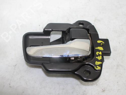 Used Front right interior door handle MITSUBISHI OUTLANDER II (CW_W) 2.0 DI-D (CW8W) (140 hp) 17484815