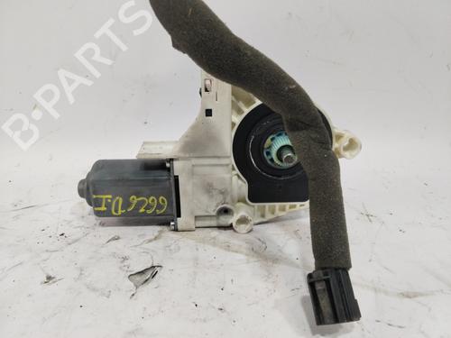 Portierruitmotor linksvoor SKODA SUPERB II Estate (3T5) 2.0 TDI 16V (140 hp) 28689685