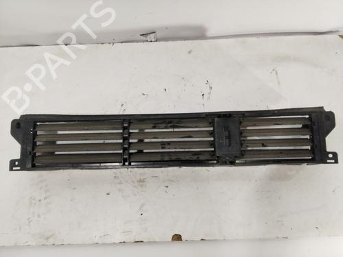 Used Grille Grille 36915903 36915903