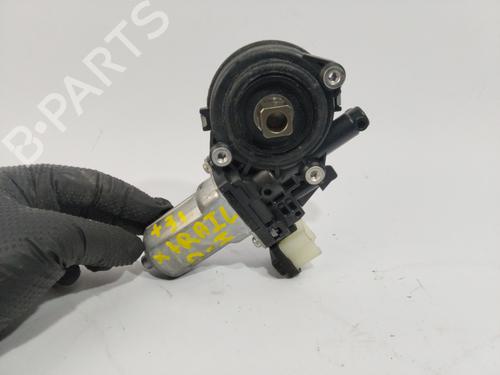 Used Left front window motor NISSAN X-TRAIL II (T31) [2007-2018]  28502146