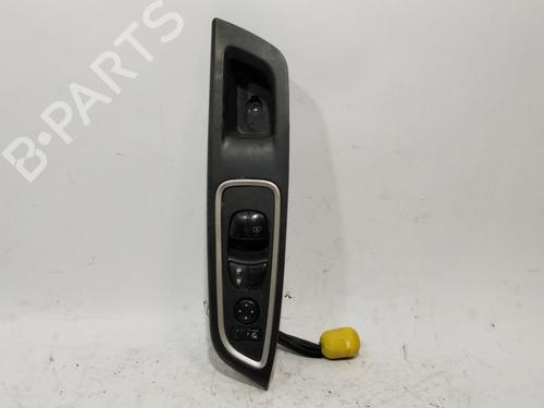 Used Left front window switch NISSAN MICRA V (K14) [2016-2025]  28191892