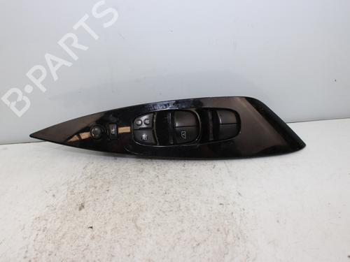 Left front window switch NISSAN LEAF (ZE0) Electric (109 hp) 17950381