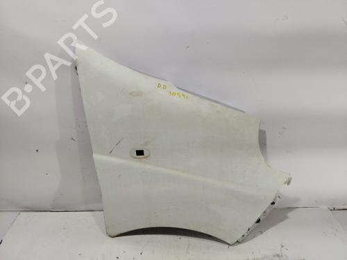 Guarda-lamas direito NISSAN PRIMASTAR Van (X83) 1.9 dCi 100 (100 hp) 31124506