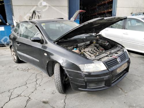Brugte FIAT STILO (192_)  1.6 16V (192_XB1A)  4632585