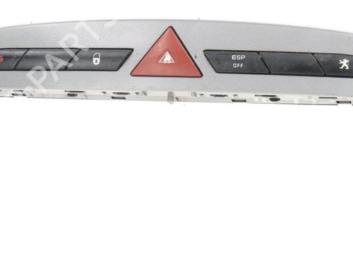 Used Warning switch PEUGEOT 308 I (4A_, 4C_) [2007-2016]  30810905