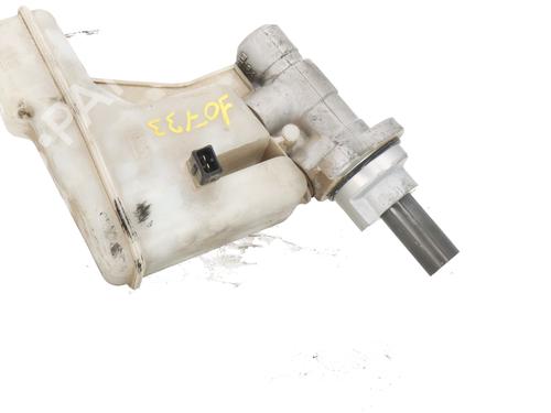 Used Brake master cylinder KIA SPORTAGE III (SL) [2009-2017]  31612230