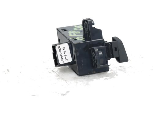 Switch KIA CEE'D (JD) | BP31828472I30