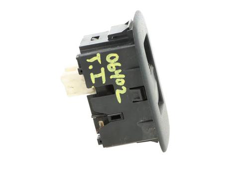Used Left rear window switch Left rear window switch 39069924 39069924