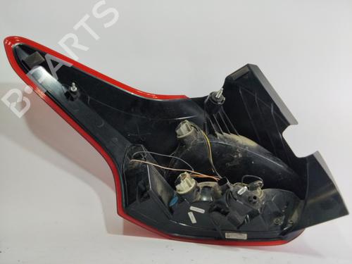 Right taillight FORD FOCUS III Saloon 1.6 TDCi | BP23869819C35 