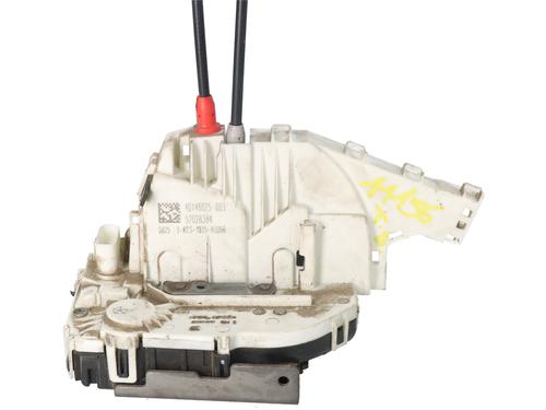 rear-right-lock-fiat-500x-334_-2014-33620378 main image