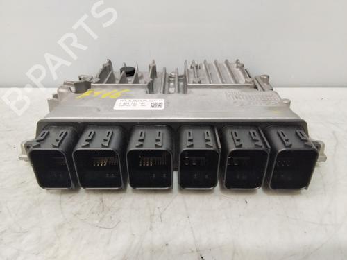 Used Engine control unit (ECU) BMW X1 (F48) sDrive 20 d (190 hp) 22551385
