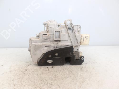 Front left lock AUDI A4 B7 (8EC) 2.0 TDI 16V | BP16927838C98 