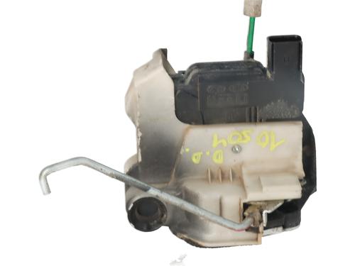 front-right-lock-kia-rio-iii-ub-2011-2012-2013-2014-2015-2016-2017-32708396 main image