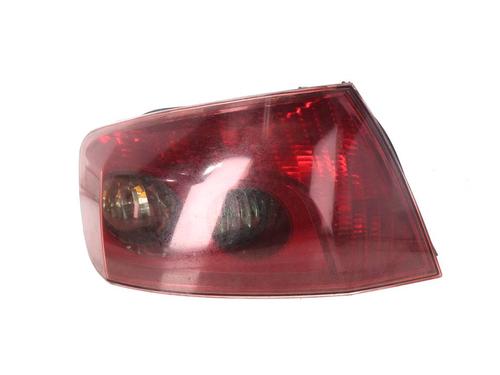 left-taillight-peugeot-407-6d_-2004-2005-2006-2007-2008-2009-2010-2011-40294944 main image