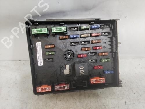 Used Fuse box VW TIGUAN (5N_) [2007-2018]  26589413