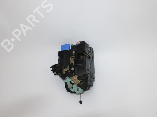 Used Front left lock VW CADDY III Box Body/MPV (2KA, 2KH, 2CA, 2CH) 1.9 TDI (105 hp) 13038356