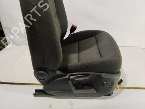 Right front seat AUDI Q3 (8UB, 8UG) 2.0 TDI | BP31695849C16 - Image 3