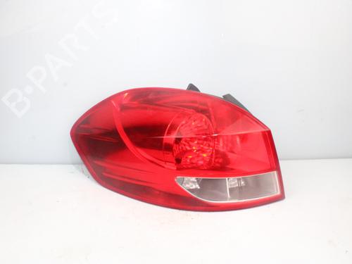 Achterlicht links RENAULT CLIO III Grandtour (KR0/1_) [2007-2024]null 8200586843 |