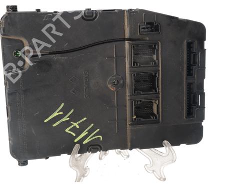 Used Fuse box Fuse box RENAULT SCÉNIC II (JM0/1_) [2003-2010] 36142609 36142609