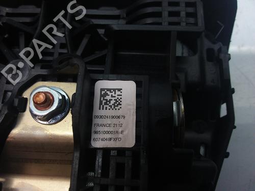 Driver airbag RENAULT LAGUNA III (BT0/1) 2.0 dCi (BT01, BT08, BT09, BT0E, BT0K, BT12, BT1C, BT1D,... | BP9555257C9 