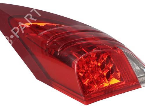 Used Right taillight Right taillight 16905370 16905370